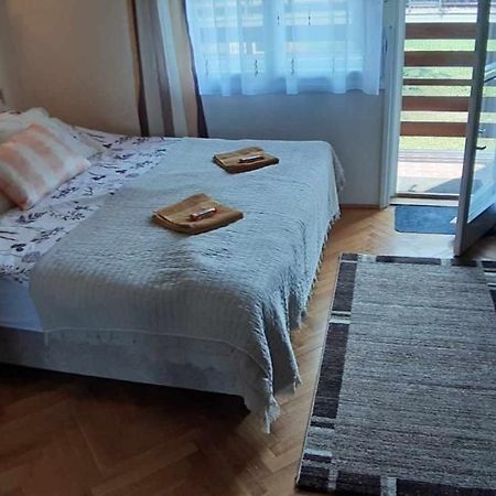 Rosy Apartman Apartment วอนยาร์ควาเชกี ภายนอก รูปภาพ